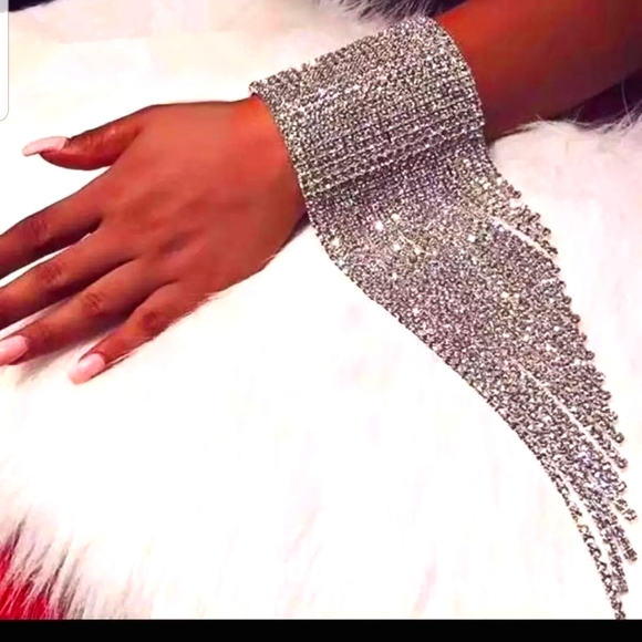 bling Jewelry - Silver Rhinestone fringe bracelet
